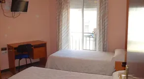 Hostal San Pedro - Image 2
