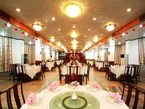 Sea Rainbow Hotel - Image 2