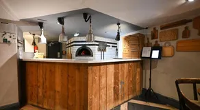 The King's Head - Image 5