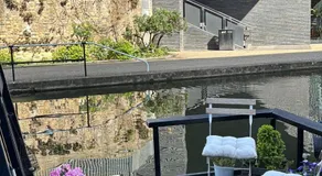 Narrow Boat moored in London - Image 4