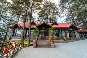 Treebo Premium Tranquil Inn - Image 4