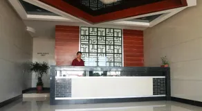 Emerald Hotel & Restaurant - Image 3