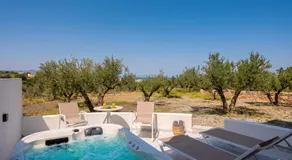 Modernist Spa Suites - Grambella Olive Estate - Image 3