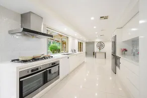 Spacious 4BR Family Home w/ Pool & Parking - Image 3