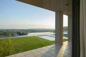 Reina del Cielo Luxury Villa - Image 5