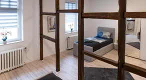 Pension Zimmer - Gemeinschaftsküche und Badezimmer - Image 2