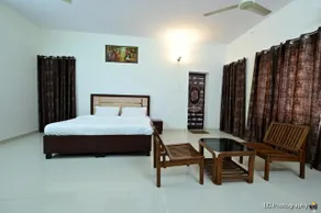 Zora Park Luxury Rooms - Image 5