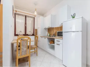 Studio in Valbandon near Brijuni National Park - Image 2