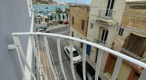 La Reggia Seaview Guesthouse - Image 4