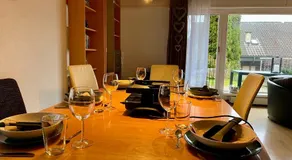 Grosszügige Ferienwohnung für Gruppen nahe Thun & Interlaken - Image 2