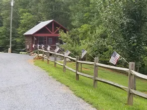 Uwharrie Cabins - Image 2