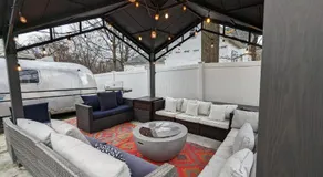 Sunny & Spacious 2BD 1BA WFH Apt-Huge Yard & Patio - Image 4