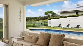 Byrons Brae Tranquil Estate w Pool Views - Image 4