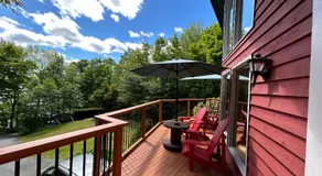 The Burgundy Dream Bed And Breakfast - Image 2