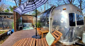 Sleek Retro Airstream Rental for Glamping for Two near Downtown Austin - Image 3