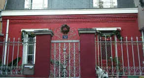 La Maison Rouge - Image 5