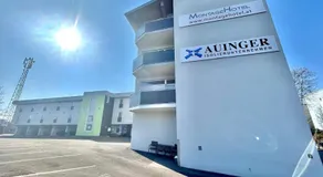 Montagehotel Living@Linz - Image 2