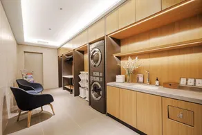Homeinn Selected Hotel (Yangquan Xinglong Pedestrian Street Binhe New World Commercial Plaza) - Image 4