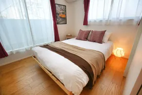 SCD155 Private House for 9 with Rooftop in Ikebukuro, Direct Access to Tokyo's Core Commercial Districts - Image 2