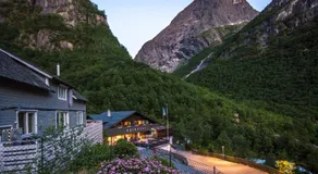Briksdalsbre Fjellstove - Image 2