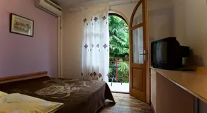 Romantic room with balcony - Image 3