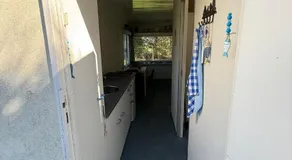 Hof van Axel, stacaravan met keuken en badkamer, pipowagen Bosuil of Zeemeeuw met gedeeld sanitair - Image 3