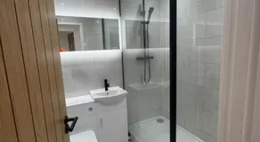 Olivers retreat - Image 3