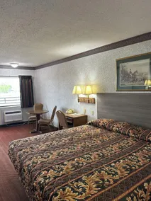 Heritage Inn - Image 2