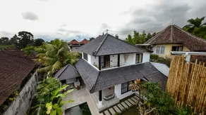 Putri Salju by EVDEkimi - Garden Retreat with Pool, Swings & Outdoor Lounge - Image 3