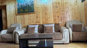 Vodo's Guesthouse - Image 2
