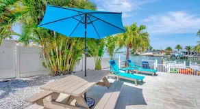 Island Paradise 3 Bed Waterfront/Heated Pool - Image 5