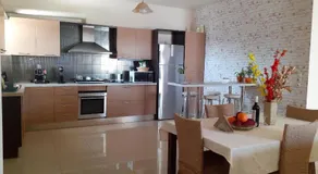 House escape - Image 2