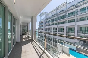 QV Stays Spacious Hideaway on the Wharf - Image 5