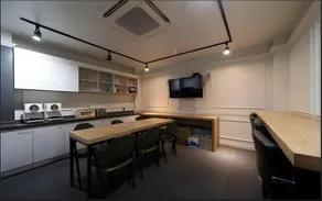 Gracias Hotel Gimhae - Image 2