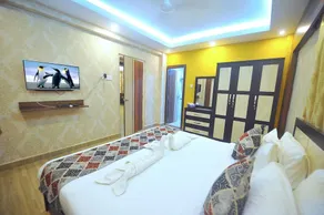 Pipul Hotels and Resorts - Image 2