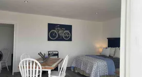 Studio 60- BEACH HOUSE - Image 5