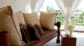 Amani Residence Beverly Suites - Image 3