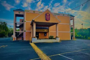 Ashland Studio Inn By OYO Richmond North near Kings Dominion - Image 3
