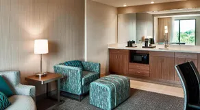 Courtyard by Marriott Minneapolis West - Image 4