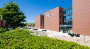 Livensa Living Salamanca Parking Free - Image 3