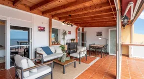 Resimar II Sunset Apartment - Image 5