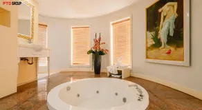 White Hotel - Image 3