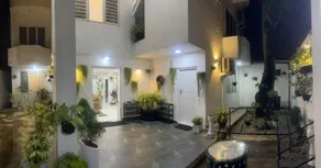 Malika Shelter Villa - Image 4