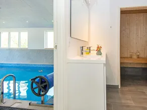 4 Star Holiday Home in Oksbol - Image 4