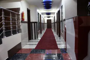 Metro Hotel - Image 5