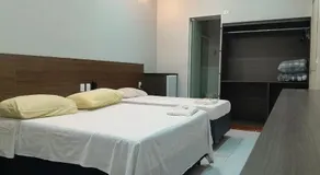 Center Plaza Hotel - Image 2
