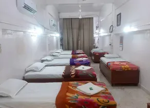 Patel's Guesthouse - Image 4