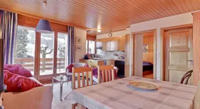 Bel appartement au centre de Champéry avec vue - Image 2