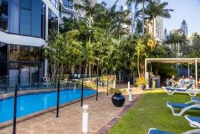 Luxurious 2BR Surfers Paradise Getaway - Image 4