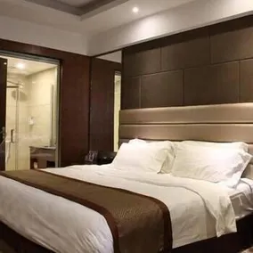 Peninsula Hotel (Zhangzhou Shuijinggou Pedestrian Street) - Image 3